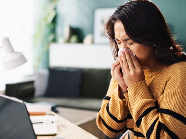 Petits maux de saison : comment les prévenir et les soulager ?